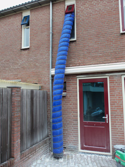 Stofvrij slopen van de badkamer Stofvrij slopen van de badkamer